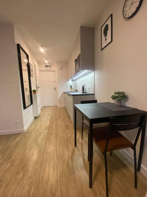 New Apartment With Magnificent View Warsaw Luaran gambar